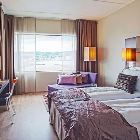 Clarion Hotel 4*