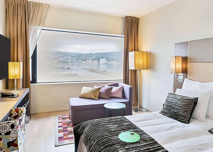 Отель Clarion 4*