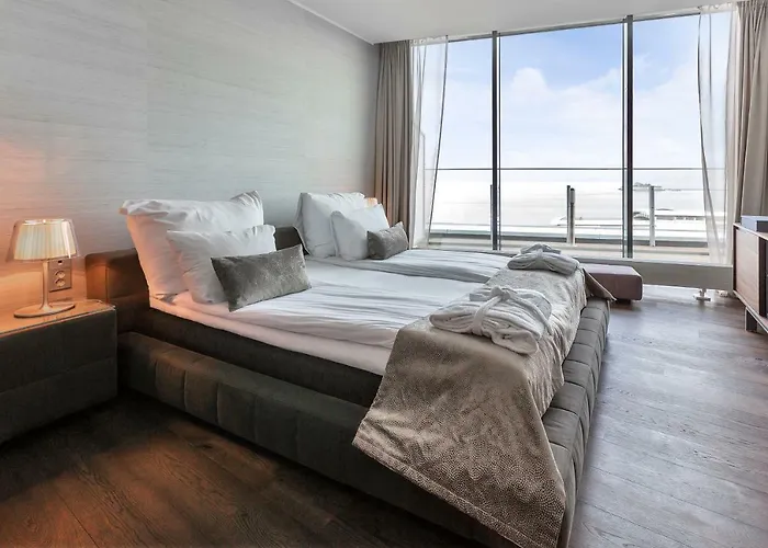 Clarion Hotel 4*